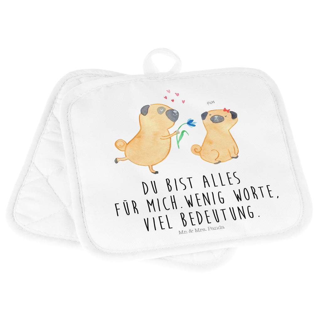 2er Set Topflappen  Mops verliebt Topflappen, Topfuntersetzer, Ofenhandschuh, Topflappen Set, Topflappen lustig, Topflappen mit Spruch, Hund, Hundemotiv, Haustier, Hunderasse, Tierliebhaber, Hundebesitzer, Sprüche, Mops, Möpse, Hundeliebe, verliebt, Liebe, Liebesspruch. Verlobt, Geschenk Freund, Partner