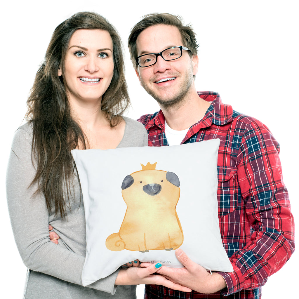 40x40 Kissen Mops Krone Kissenhülle, Kopfkissen, Sofakissen, Dekokissen, Motivkissen, Hund, Hundemotiv, Haustier, Hunderasse, Tierliebhaber, Hundebesitzer, Sprüche, Mops, allergisch, kinderlos, Hausregel, Hundebesitzer. Spruch, lustig