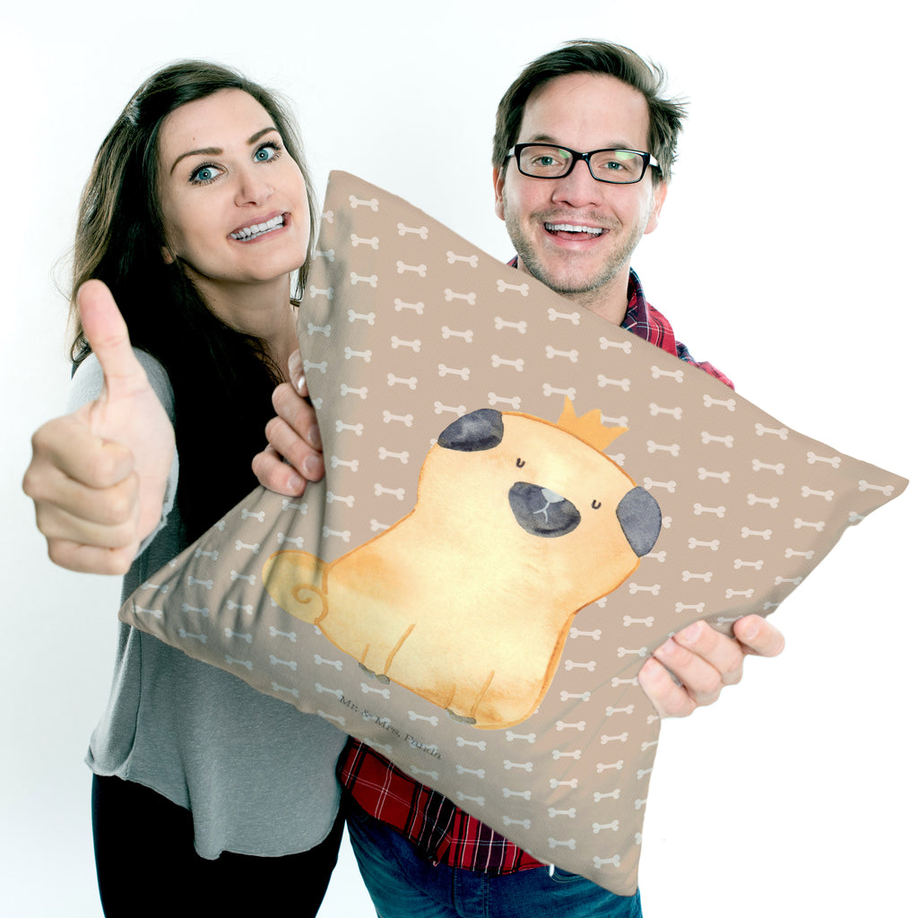 40x40 Kissen Mops Krone Kissenhülle, Kopfkissen, Sofakissen, Dekokissen, Motivkissen, Hund, Hundemotiv, Haustier, Hunderasse, Tierliebhaber, Hundebesitzer, Sprüche, Mops, allergisch, kinderlos, Hausregel, Hundebesitzer. Spruch, lustig