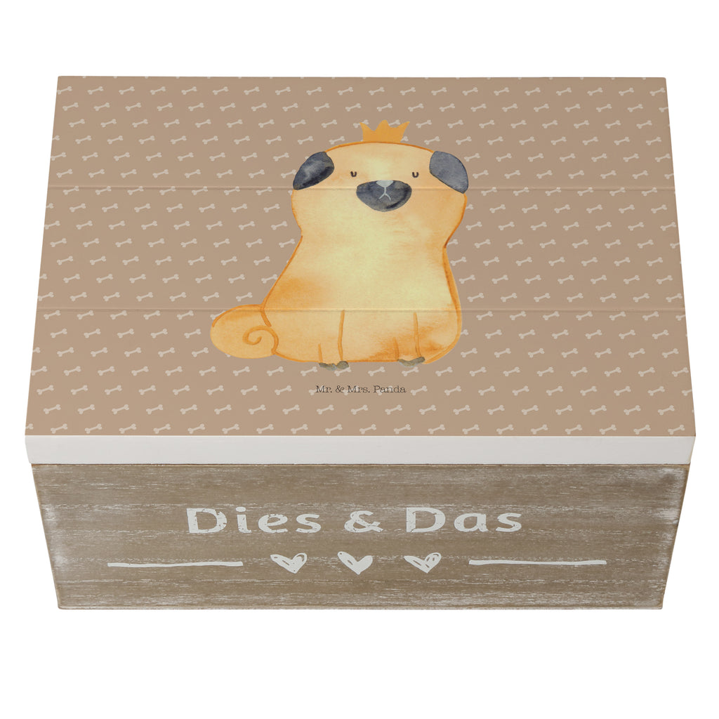 Holzkiste Mops Krone Holzkiste, Kiste, Schatzkiste, Truhe, Schatulle, XXL, Erinnerungsbox, Erinnerungskiste, Dekokiste, Aufbewahrungsbox, Hund, Hundemotiv, Haustier, Hunderasse, Tierliebhaber, Hundebesitzer, Sprüche, Mops, allergisch, kinderlos, Hausregel, Hundebesitzer. Spruch, lustig