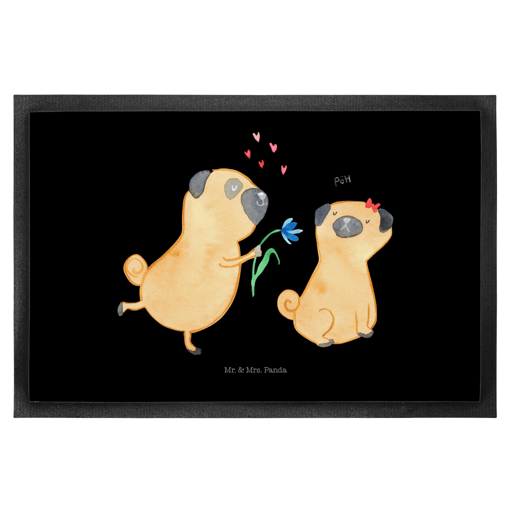 Fußmatte Mops verliebt  	Mops, Möpse, Hund, Hundeliebe, verliebt, Liebe, Liebesspruch. Verlobt, Geschenk Freund, Partner Türvorleger, Schmutzmatte, Fußabtreter, Matte, Schmutzfänger, Fußabstreifer, Schmutzfangmatte, Türmatte, Motivfußmatte,  Haustürmatte, Vorleger  Hund, Hundemotiv, Haustier, Hunderasse, Tierliebhaber, Hundebesitzer, Sprüche