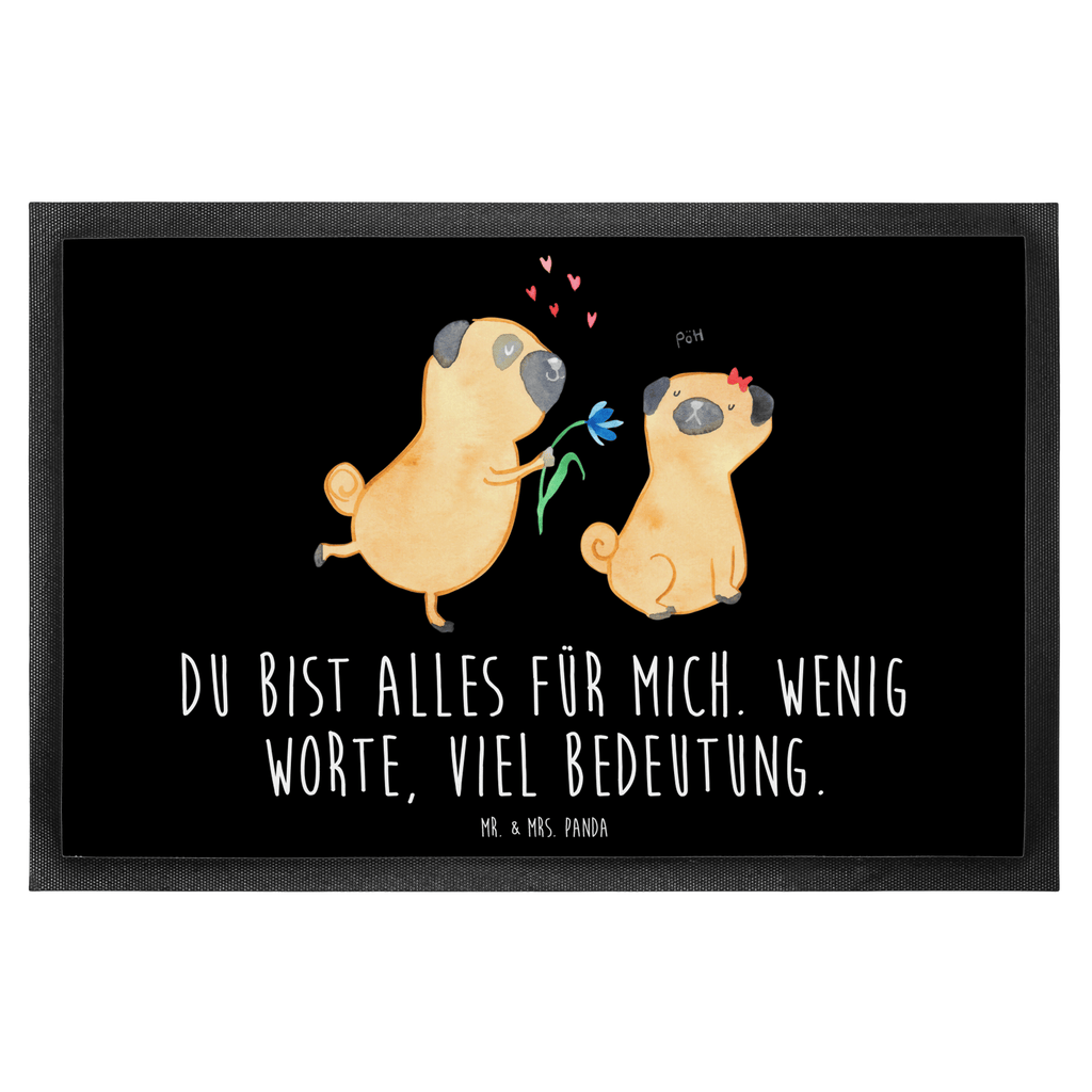 Fußmatte Mops verliebt  	Mops, Möpse, Hund, Hundeliebe, verliebt, Liebe, Liebesspruch. Verlobt, Geschenk Freund, Partner Türvorleger, Schmutzmatte, Fußabtreter, Matte, Schmutzfänger, Fußabstreifer, Schmutzfangmatte, Türmatte, Motivfußmatte,  Haustürmatte, Vorleger  Hund, Hundemotiv, Haustier, Hunderasse, Tierliebhaber, Hundebesitzer, Sprüche