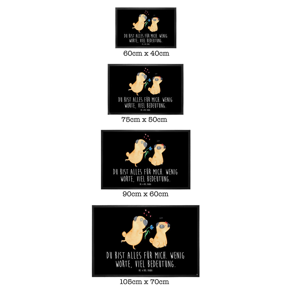 Fußmatte Mops verliebt  	Mops, Möpse, Hund, Hundeliebe, verliebt, Liebe, Liebesspruch. Verlobt, Geschenk Freund, Partner Türvorleger, Schmutzmatte, Fußabtreter, Matte, Schmutzfänger, Fußabstreifer, Schmutzfangmatte, Türmatte, Motivfußmatte,  Haustürmatte, Vorleger  Hund, Hundemotiv, Haustier, Hunderasse, Tierliebhaber, Hundebesitzer, Sprüche