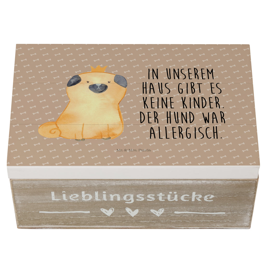 Holzkiste Mops Krone Holzkiste, Kiste, Schatzkiste, Truhe, Schatulle, XXL, Erinnerungsbox, Erinnerungskiste, Dekokiste, Aufbewahrungsbox, Hund, Hundemotiv, Haustier, Hunderasse, Tierliebhaber, Hundebesitzer, Sprüche, Mops, allergisch, kinderlos, Hausregel, Hundebesitzer. Spruch, lustig