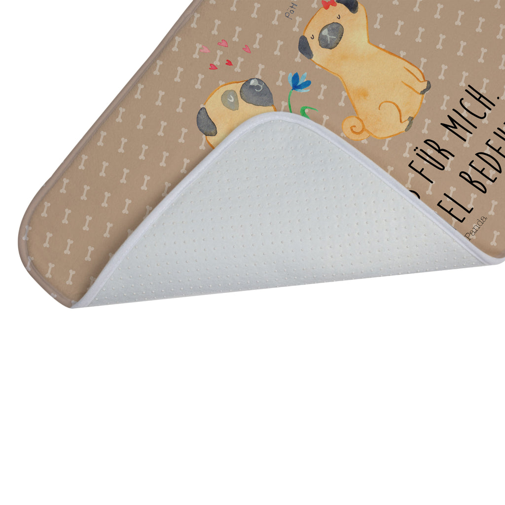 Badvorleger Mops verliebt Badematte, Badteppich, Duschvorleger, Badezimmerteppich, Badezimmermatte, Badvorleger, Duschmatte, Duschteppich, Hund, Hundemotiv, Haustier, Hunderasse, Tierliebhaber, Hundebesitzer, Sprüche, Mops, Möpse, Hundeliebe, verliebt, Liebe, Liebesspruch. Verlobt, Geschenk Freund, Partner