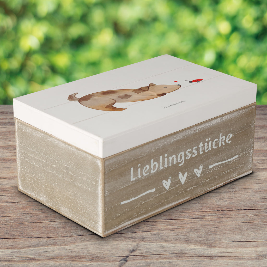 Holzkiste Hund Marienkäfer Holzkiste, Kiste, Schatzkiste, Truhe, Schatulle, XXL, Erinnerungsbox, Erinnerungskiste, Dekokiste, Aufbewahrungsbox, Hund, Hundemotiv, Haustier, Hunderasse, Tierliebhaber, Hundebesitzer, Sprüche, Hunde, Hundespruch, Marienkäfer, Mischling, Mischlinghund