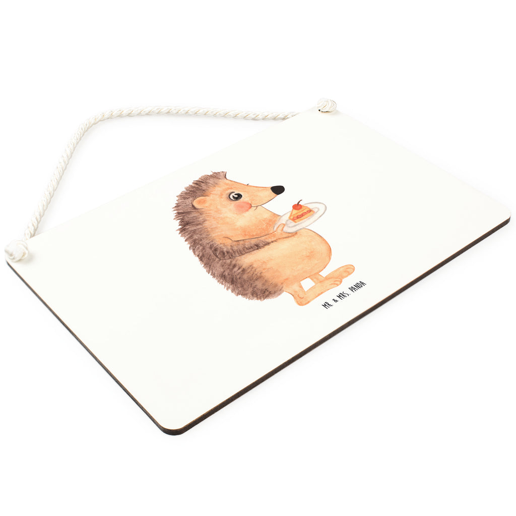 Deko Schild Igel mit Kuchenstück Dekoschild, Deko Schild, Schild, Tür Schild, Türschild, Holzschild, Wandschild, Wanddeko, Tiermotive, Gute Laune, lustige Sprüche, Tiere, Igel, Essen Spruch, Kuchen, Backen Geschenk, Kuchen backen, Einladung Party, Geburtstagskuchen, Torte