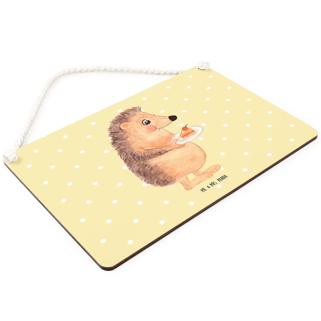 Deko Schild Igel mit Kuchenstück Dekoschild, Deko Schild, Schild, Tür Schild, Türschild, Holzschild, Wandschild, Wanddeko, Tiermotive, Gute Laune, lustige Sprüche, Tiere, Igel, Essen Spruch, Kuchen, Backen Geschenk, Kuchen backen, Einladung Party, Geburtstagskuchen, Torte