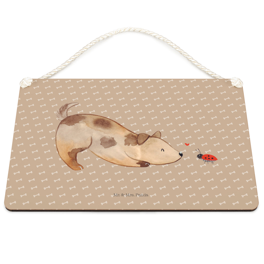 Deko Schild Hund Marienkäfer Dekoschild, Deko Schild, Schild, Tür Schild, Türschild, Holzschild, Wandschild, Wanddeko, Hund, Hundemotiv, Haustier, Hunderasse, Tierliebhaber, Hundebesitzer, Sprüche, Hunde, Hundespruch, Marienkäfer, Mischling, Mischlinghund