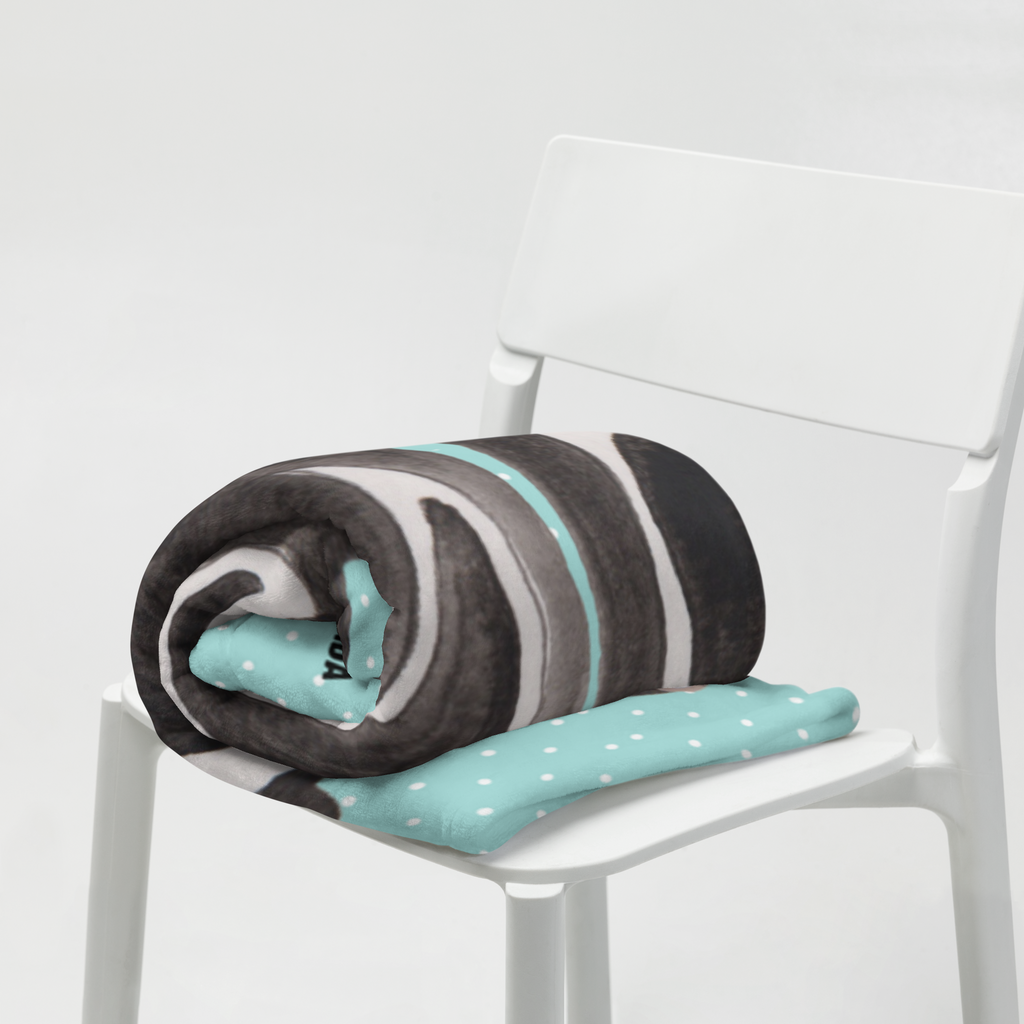 Babydecke Stinktier sitzend Babydecke, Babygeschenk, Geschenk Geburt, Babyecke Kuscheldecke, Krabbeldecke, Stinktier, Skunk, Wildtier, Raubtier, Stinker, Stinki, Spruch, Büro, Recht, Besserwisser