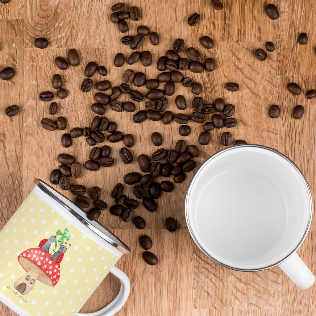 Camping Emaille Tasse Marienkäfer Paar Fliegenpilz Campingtasse, Trinkbecher, Metalltasse, Outdoor Tasse, Emaille Trinkbecher, Blechtasse Outdoor, Emaille Campingbecher, Edelstahl Trinkbecher, Metalltasse für Camping, Kaffee Blechtasse, Camping Tasse Metall, Tiermotive, Gute Laune, lustige Sprüche, Tiere, Haus, Wohnung, zuhause, Fliegenpilz, Marienkäfer, Fleigenpilzhaus