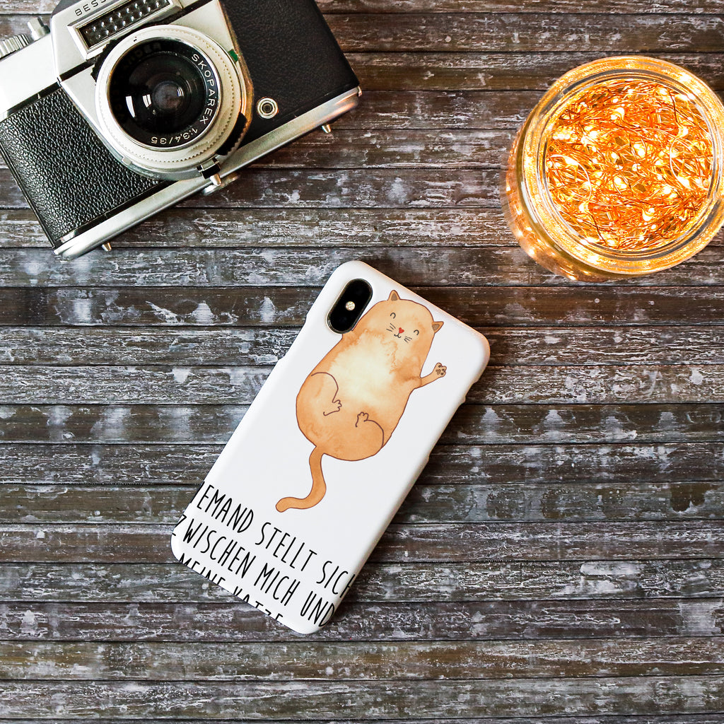 Iphone XS Handyhülle Katzen Umarmen Iphone XS Handyhülle, Handyhülle, Iphone XS, Smartphone, Hülle, Katze, Katzenmotiv, Katzenfan, Katzendeko, Katzenfreund, Katzenliebhaber, Katzenprodukte, Katzenartikel, Katzenaccessoires, Katzensouvenirs, Katzenliebhaberprodukte, Katzenmotive, Katzen, Kater, Mietze, Cat, Cats, Katzenhalter, Katzenbesitzerin, Haustier, Freundin, Freunde, beste Freunde, Liebe, Katzenliebe, Familie