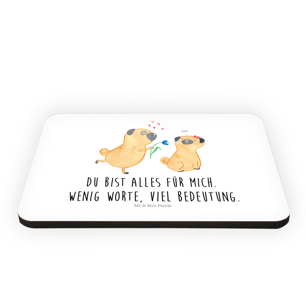 Magnet Mops verliebt Kühlschrankmagnet, Pinnwandmagnet, Souvenir Magnet, Motivmagnete, Dekomagnet, Whiteboard Magnet, Notiz Magnet, Kühlschrank Dekoration, Hund, Hundemotiv, Haustier, Hunderasse, Tierliebhaber, Hundebesitzer, Sprüche, Mops, Möpse, Hundeliebe, verliebt, Liebe, Liebesspruch. Verlobt, Geschenk Freund, Partner