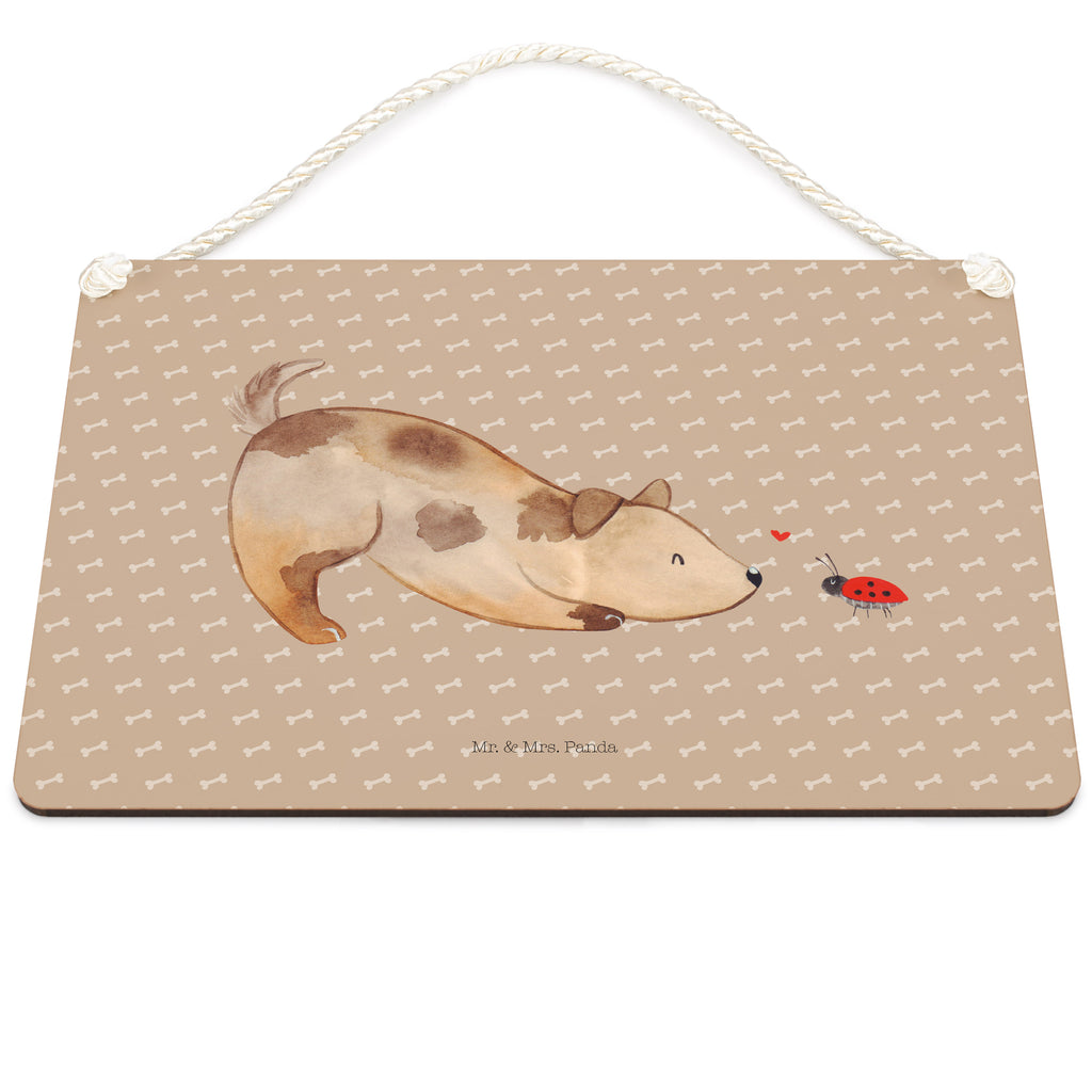 Deko Schild Hund Marienkäfer Dekoschild, Deko Schild, Schild, Tür Schild, Türschild, Holzschild, Wandschild, Wanddeko, Hund, Hundemotiv, Haustier, Hunderasse, Tierliebhaber, Hundebesitzer, Sprüche, Hunde, Hundespruch, Marienkäfer, Mischling, Mischlinghund