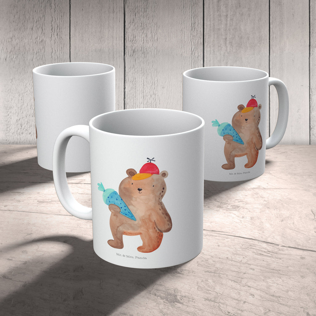 Tasse Bär mit Schultüte Bär Motiv, Schultüte, Erster Schultag Geschenk, Einschulung Geschenk, Schule Geschenk, Grundschule, Schulanfang, Schulbeginn,  Becher, Kaffeetasse, Kaffeebecher, Tee, Frühstück, Büro  Bär, Teddy, Teddybär