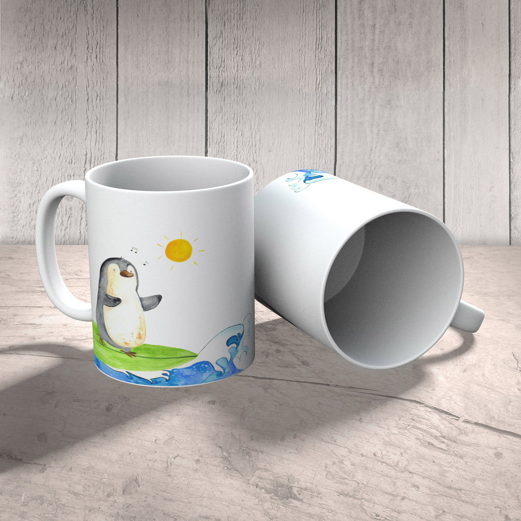 Tasse Pinguin Surfer Pinguin, Pinguine, surfen, Surfer, Hawaii, Urlaub, Wellen, Wellen reiten, Portugal,  Becher, Kaffeetasse, Kaffeebecher, Tee, Frühstück, Büro  Pinguin