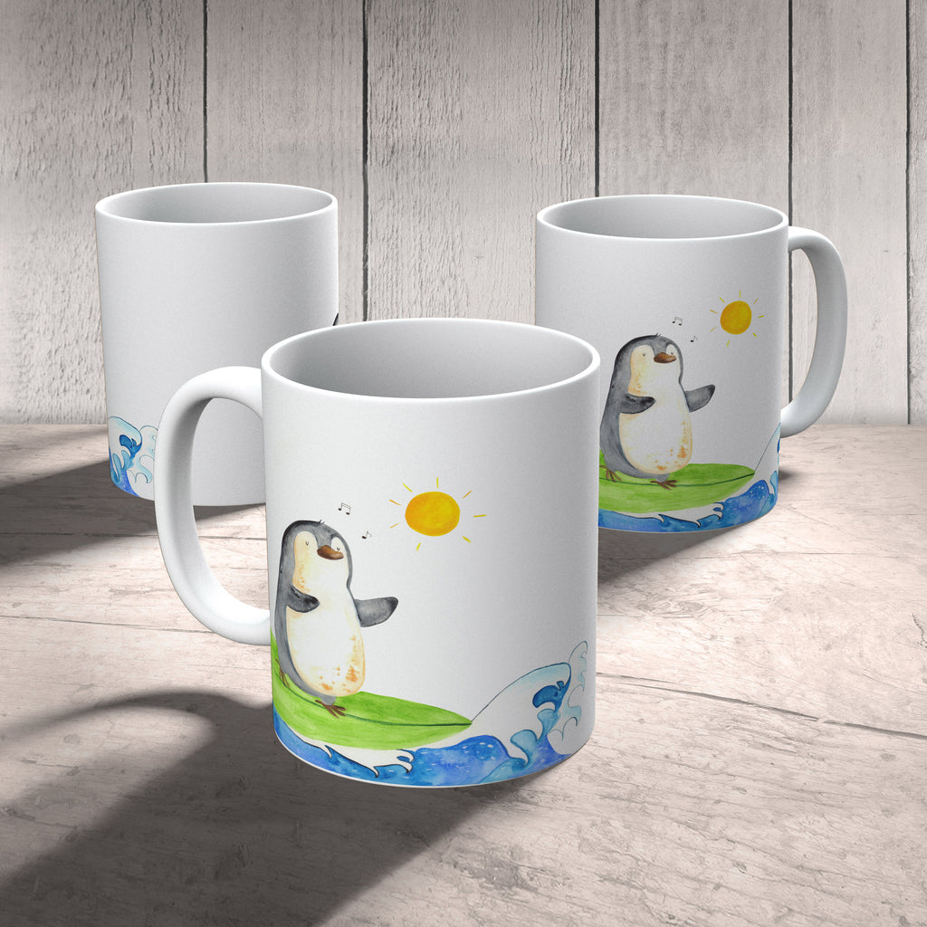 Tasse Pinguin Surfer Pinguin, Pinguine, surfen, Surfer, Hawaii, Urlaub, Wellen, Wellen reiten, Portugal,  Becher, Kaffeetasse, Kaffeebecher, Tee, Frühstück, Büro  Pinguin