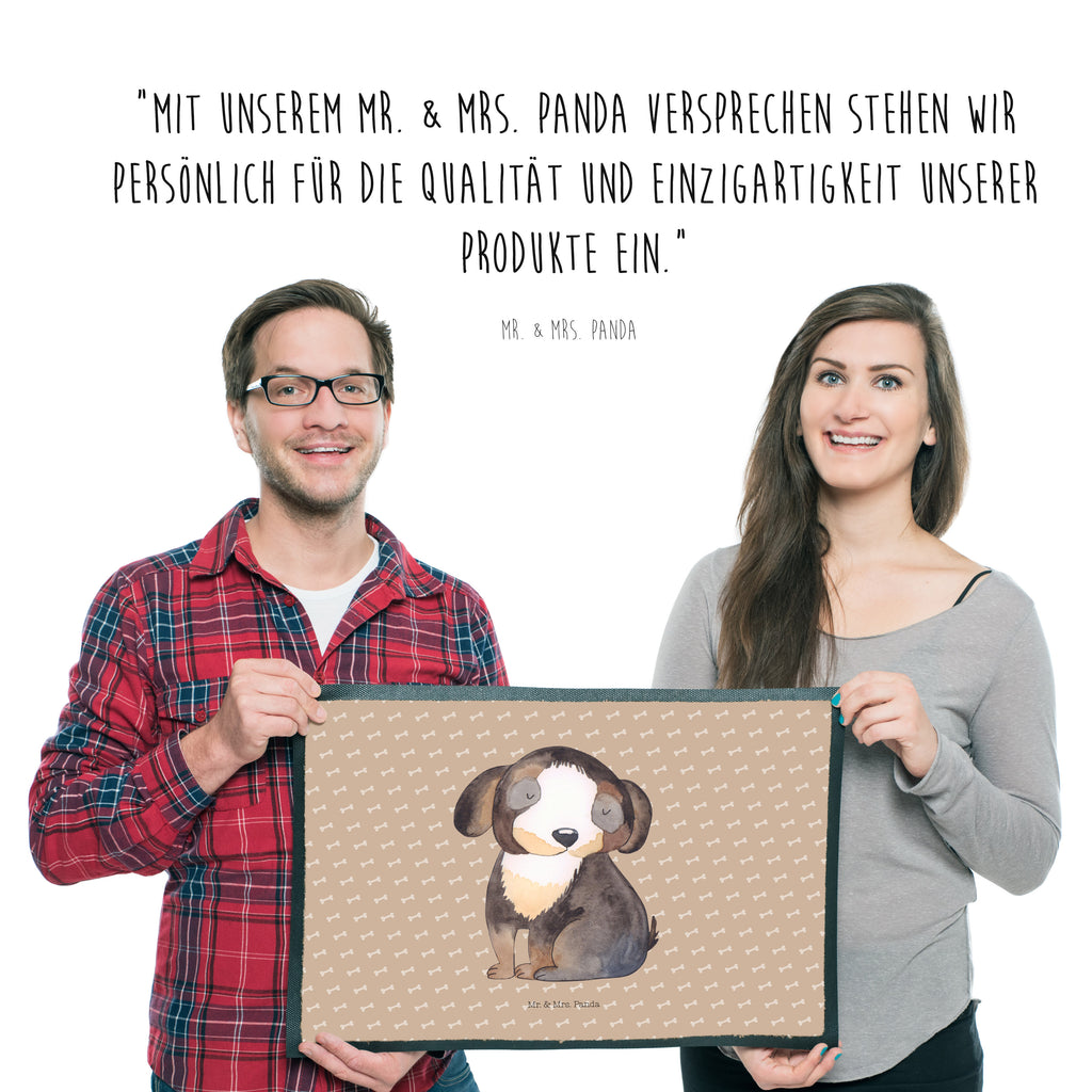 Fußmatte Hund entspannt Hund, schwarzer Hund, Hundeliebe, Liebe, Hundeglück Türvorleger, Schmutzmatte, Fußabtreter, Matte, Schmutzfänger, Fußabstreifer, Schmutzfangmatte, Türmatte, Motivfußmatte,  Haustürmatte, Vorleger  Hund, Hundemotiv, Haustier, Hunderasse, Tierliebhaber, Hundebesitzer, Sprüche