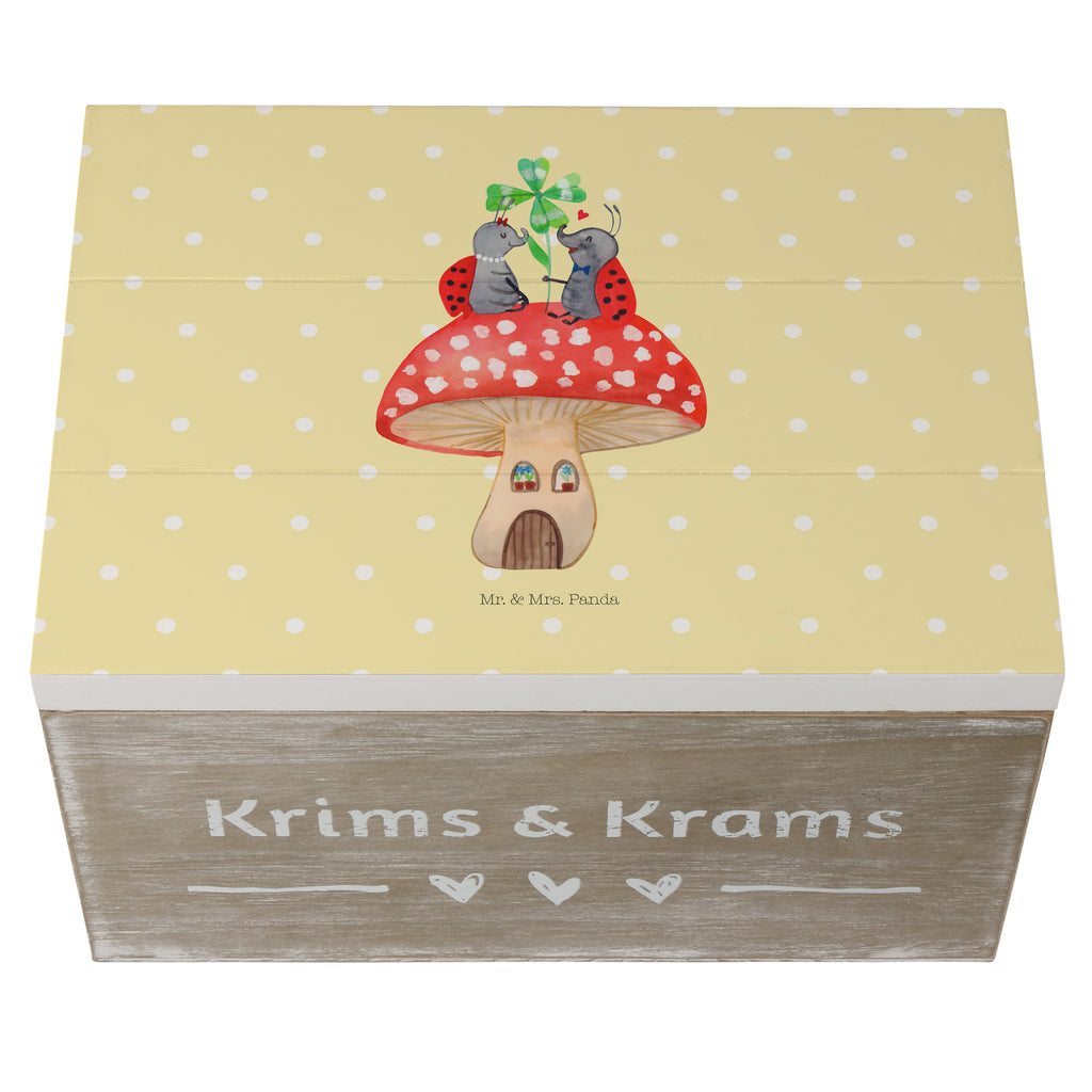 Holzkiste Marienkäfer Paar Fliegenpilz Holzkiste, Kiste, Schatzkiste, Truhe, Schatulle, XXL, Erinnerungsbox, Erinnerungskiste, Dekokiste, Aufbewahrungsbox, Tiermotive, Gute Laune, lustige Sprüche, Tiere, Haus, Wohnung, zuhause, Fliegenpilz, Marienkäfer, Fleigenpilzhaus