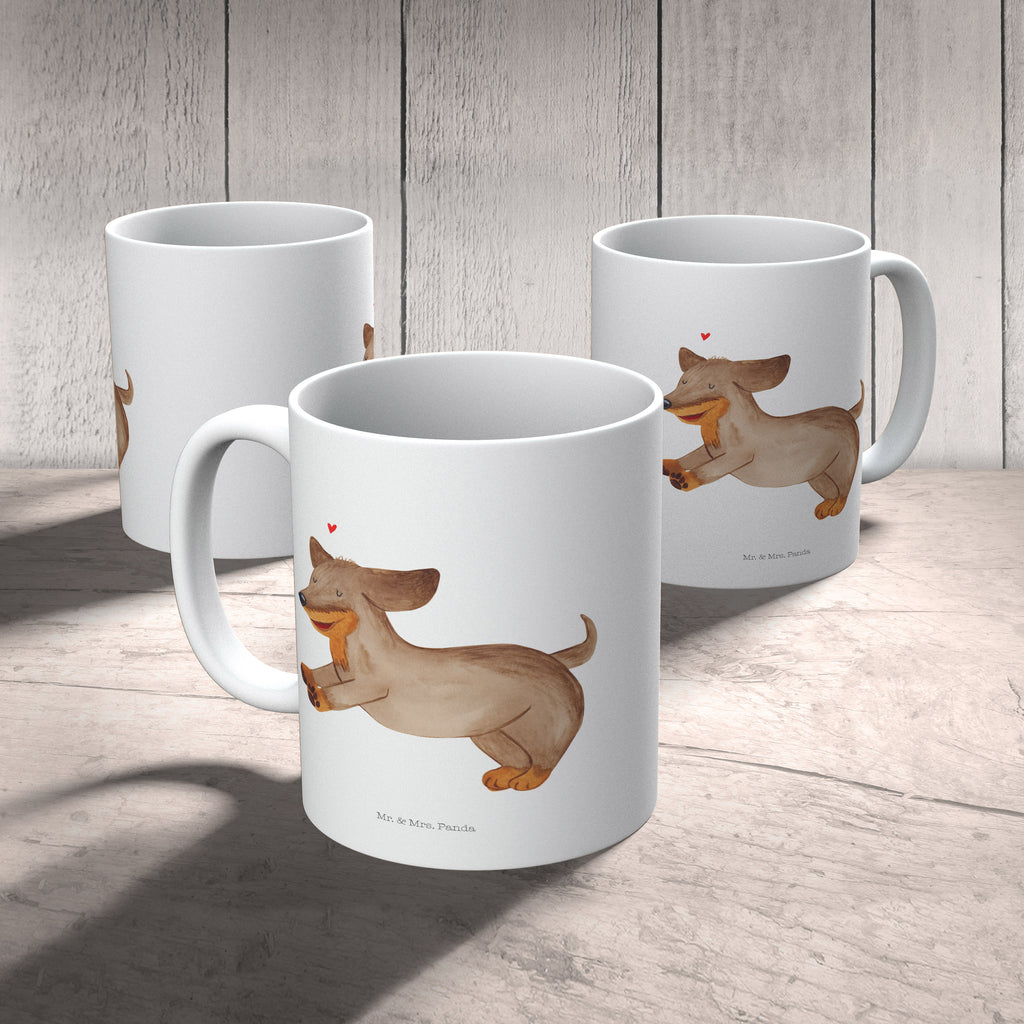 Tasse Hund Dackel fröhlich Hund, Hunde, Dackel, Dachshund, happy dog Becher, Kaffeetasse, Kaffeebecher, Tee, Frühstück, Büro  Hund, Hundemotiv, Haustier, Hunderasse, Tierliebhaber, Hundebesitzer, Sprüche