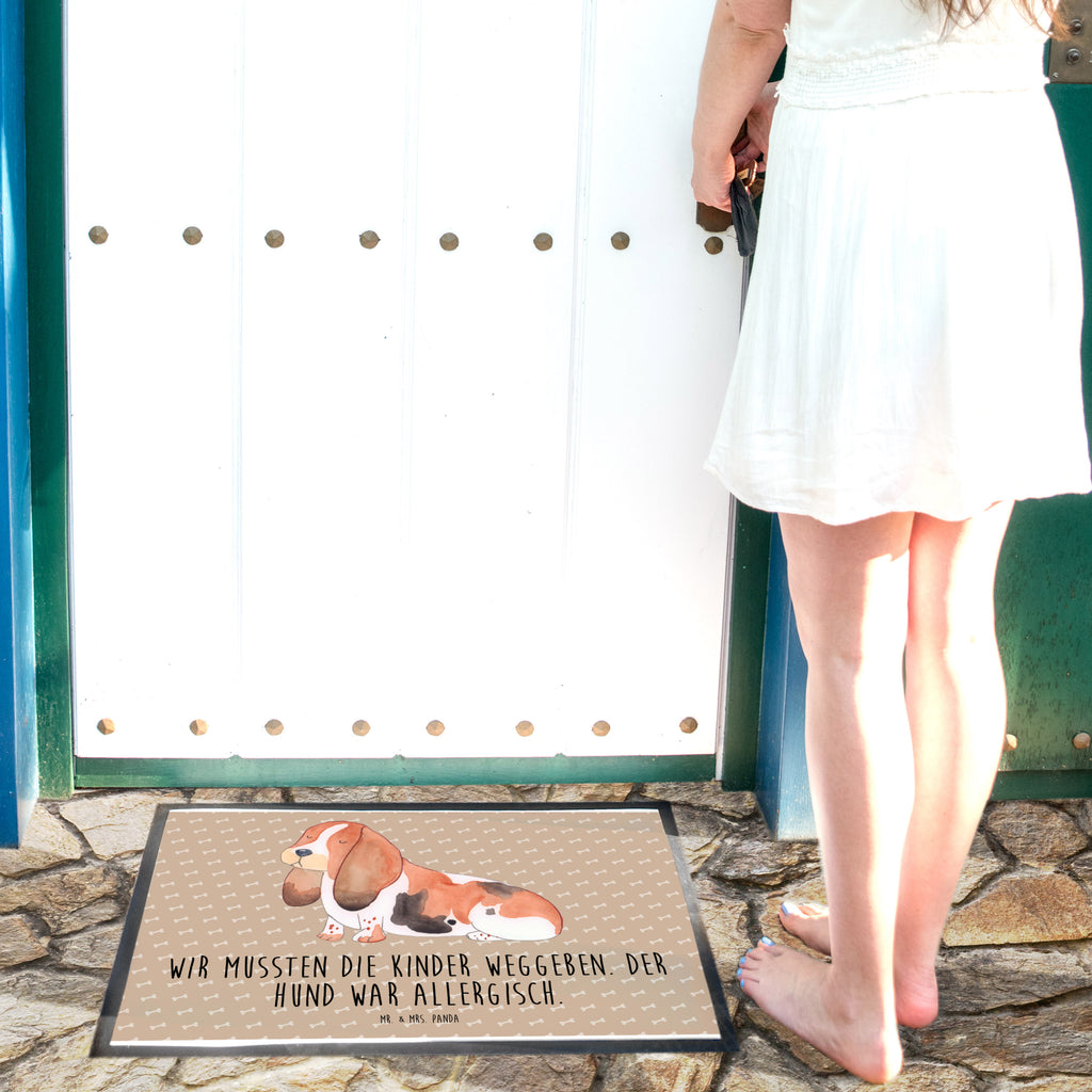 Fußmatte Hund Basset Hound Hund, Basset Hound, Basset, Hundeliebe, kinderlos,  Türvorleger, Schmutzmatte, Fußabtreter, Matte, Schmutzfänger, Fußabstreifer, Schmutzfangmatte, Türmatte, Motivfußmatte,  Haustürmatte, Vorleger  Hund, Hundemotiv, Haustier, Hunderasse, Tierliebhaber, Hundebesitzer, Sprüche