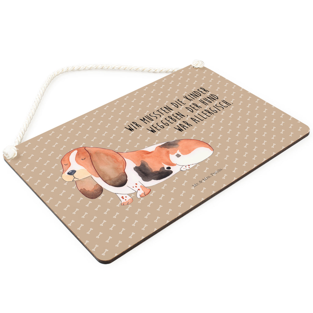 Deko Schild Hund Basset Hound Dekoschild, Deko Schild, Schild, Tür Schild, Türschild, Holzschild, Wandschild, Wanddeko, Hund, Hundemotiv, Haustier, Hunderasse, Tierliebhaber, Hundebesitzer, Sprüche, Basset Hound, Basset, Hundeliebe, kinderlos
