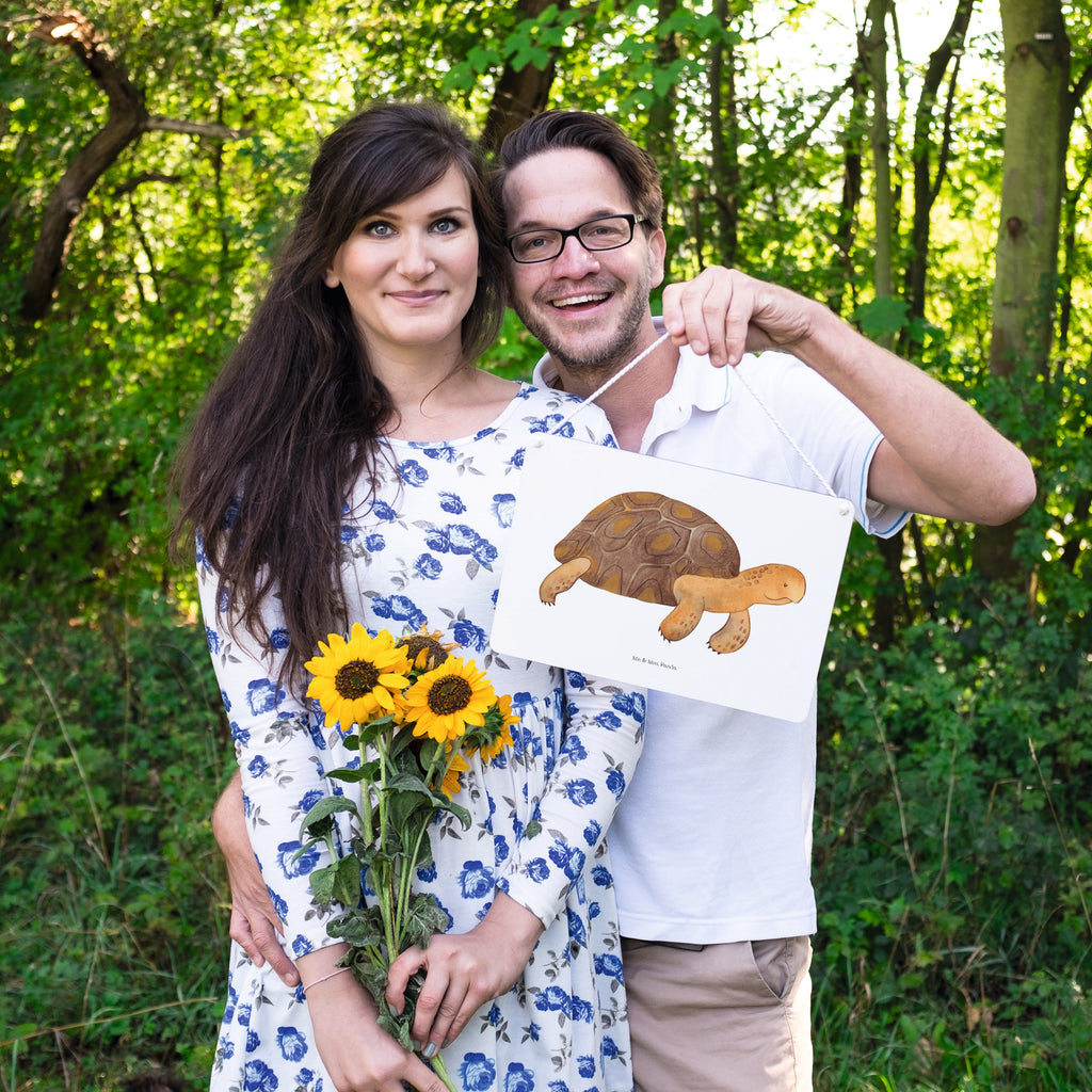 Deko Schild Schildkröte marschiert Dekoschild, Deko Schild, Schild, Tür Schild, Türschild, Holzschild, Wandschild, Wanddeko, Meerestiere, Meer, Urlaub, Schildkröte, Schildkröten, get lost, Abenteuer, Reiselust, Inspiration, Neustart, Motivation, Lieblingsmensch