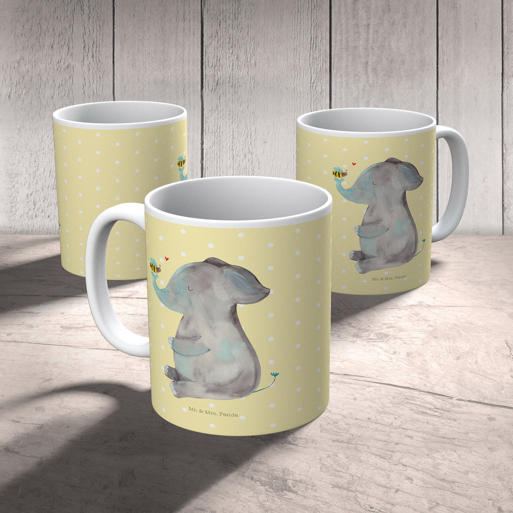 Tasse Elefant & Biene Elefant, Biene, Liebe, Liebesbeweis, Jahrestag, Liebesgeschenk, Heiratsantrag, Hochzeitsgeschenk, Liebesspruch Becher, Kaffeetasse, Kaffeebecher, Tee, Frühstück, Büro  süße Tiermotive, gute Laune, lustige Sprüche, Tiere