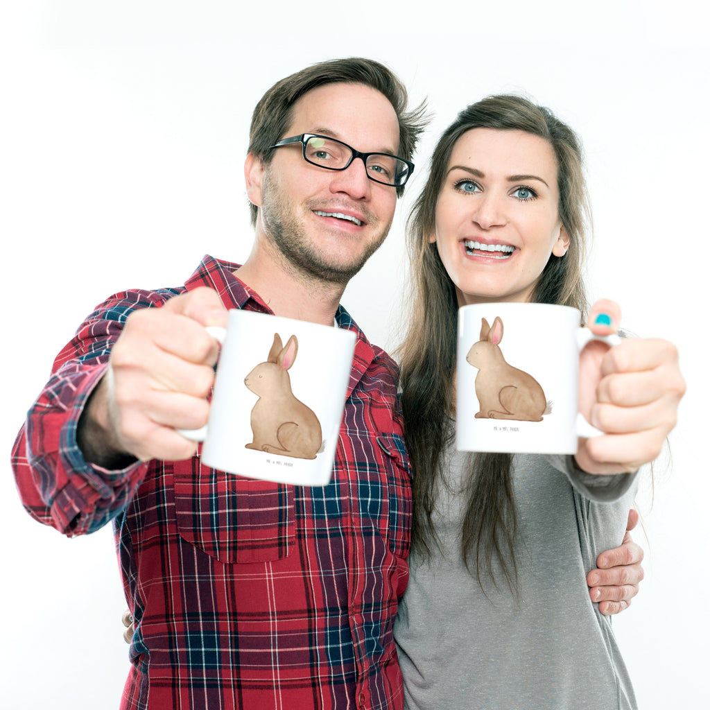 Tasse Hase sitzend Ostern, Frohe Ostern, Ostergrüße, Osterblume, Liebe, Grüße, Osterhase, Hase, Kaninchen Becher, Kaffeetasse, Kaffeebecher, Tee, Frühstück, Büro  Ostern, Osterhase, Ostergeschenke, Osternest, Osterdeko, Geschenk zu Ostern