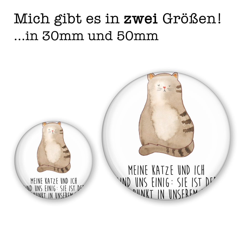 50mm Button Katze sitzend 50mm Button, Button, Pin, Anstecknadel, Katze, Katzenmotiv, Katzenfan, Katzendeko, Katzenfreund, Katzenliebhaber, Katzenprodukte, Katzenartikel, Katzenaccessoires, Katzensouvenirs, Katzenliebhaberprodukte, Katzenmotive, Katzen, Kater, Mietze, Cat, Cats, Katzenhalter, Katzenbesitzerin, Haustier, Katzenliebe, Lebensinhalt, Liebe, Mittelpunkt, Familie