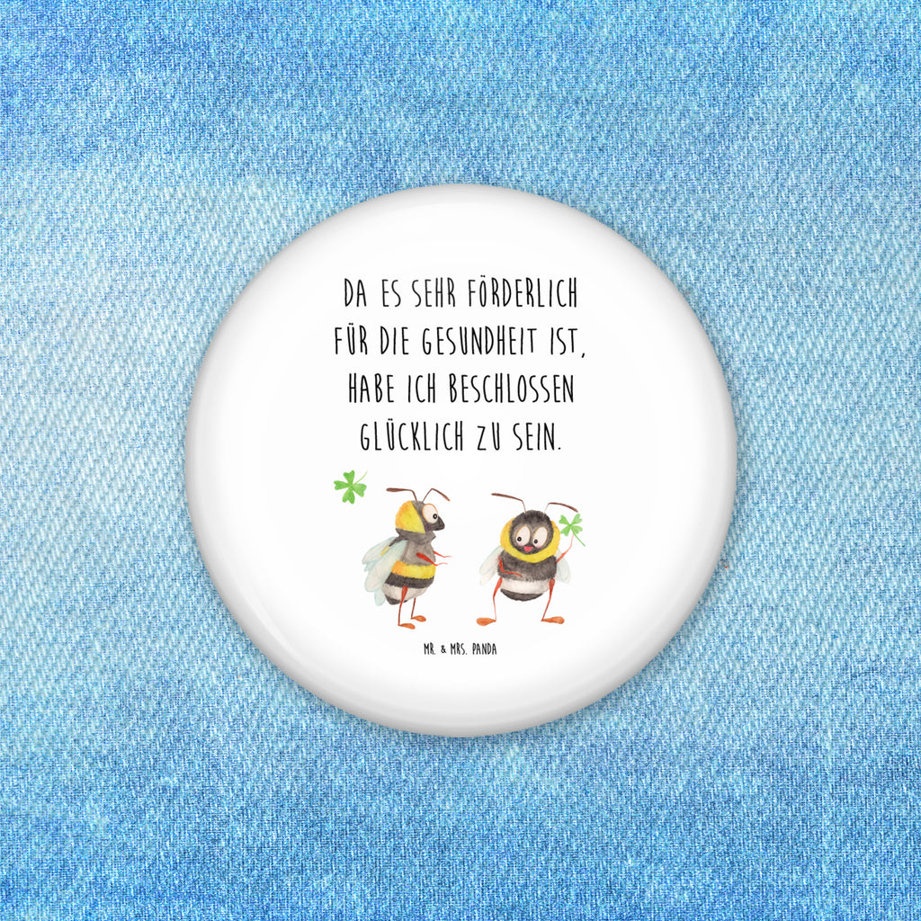 50mm Button Hummeln mit Kleeblatt 50mm Button, Button, Pin, Anstecknadel, Tiermotive, Gute Laune, lustige Sprüche, Tiere, Hummel, Biene, Spruch positiv, Biene Deko, Spruch schön, glücklich sein, glücklich werden, Spruch fröhlich