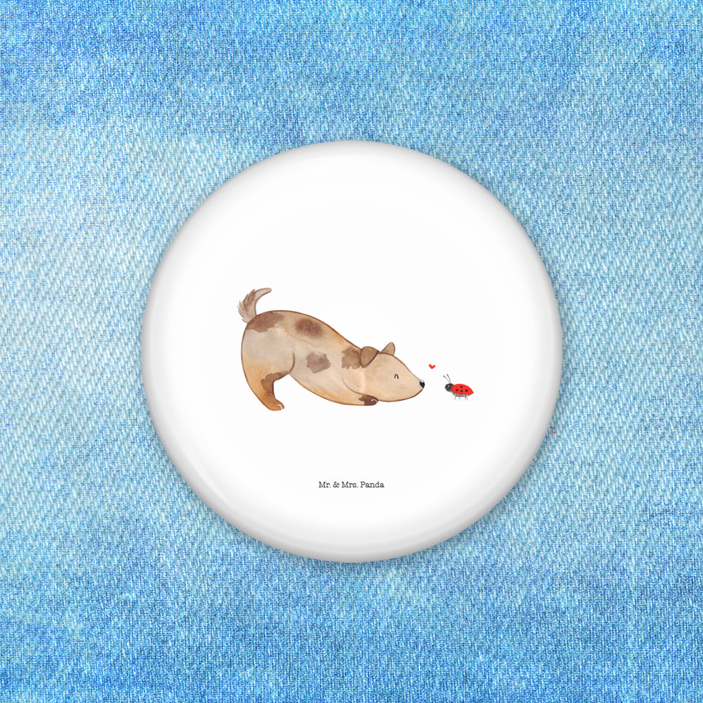 50mm Button Hund Marienkäfer 50mm Button, Button, Pin, Anstecknadel, Hund, Hundemotiv, Haustier, Hunderasse, Tierliebhaber, Hundebesitzer, Sprüche, Hunde, Hundespruch, Marienkäfer, Mischling, Mischlinghund
