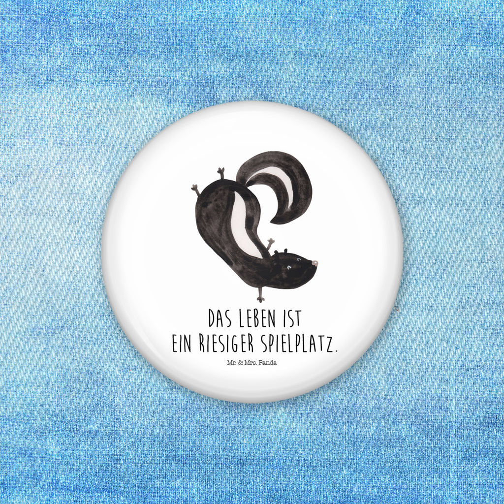 50mm Button Stinktier Handstand 50mm Button, Button, Pin, Anstecknadel, Stinktier, Skunk, Wildtier, Raubtier, Stinker, Stinki, Spielplatz, verpielt, Kind