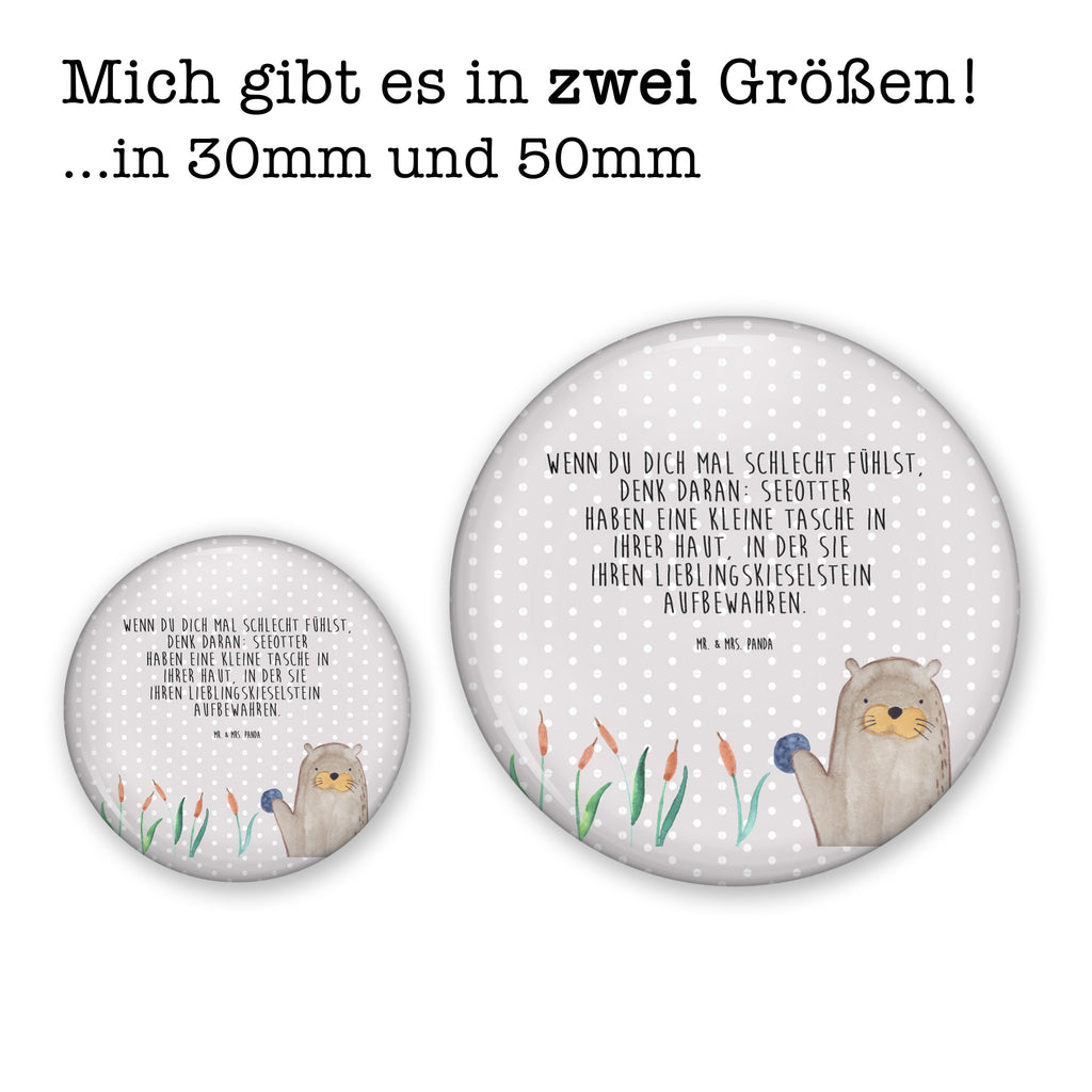 50mm Button Otter mit Stein 50mm Button, Button, Pin, Anstecknadel, Otter, Fischotter, Seeotter, Otter Seeotter See Otter