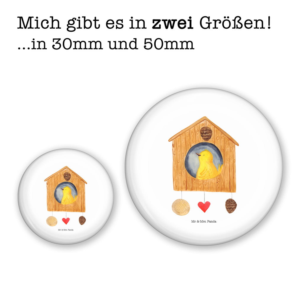 50mm Button Vogelhaus 50mm Button, Button, Pin, Anstecknadel, Tiermotive, Gute Laune, lustige Sprüche, Tiere, Vogel, Vögel, Vogelhaus, Vogelhäuschen, Home sweet home, Zuhause, Nest, Eigenheim, Familie, Wohnung, Haus, unser Haus, Lieblingsort, Castle