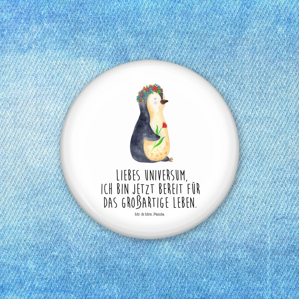 50mm Button Pinguin Blumenkranz 50mm Button, Button, Pin, Anstecknadel, Pinguin, Pinguine, Blumenkranz, Universum, Leben, Wünsche, Ziele, Lebensziele, Motivation, Lebenslust, Liebeskummer, Geschenkidee