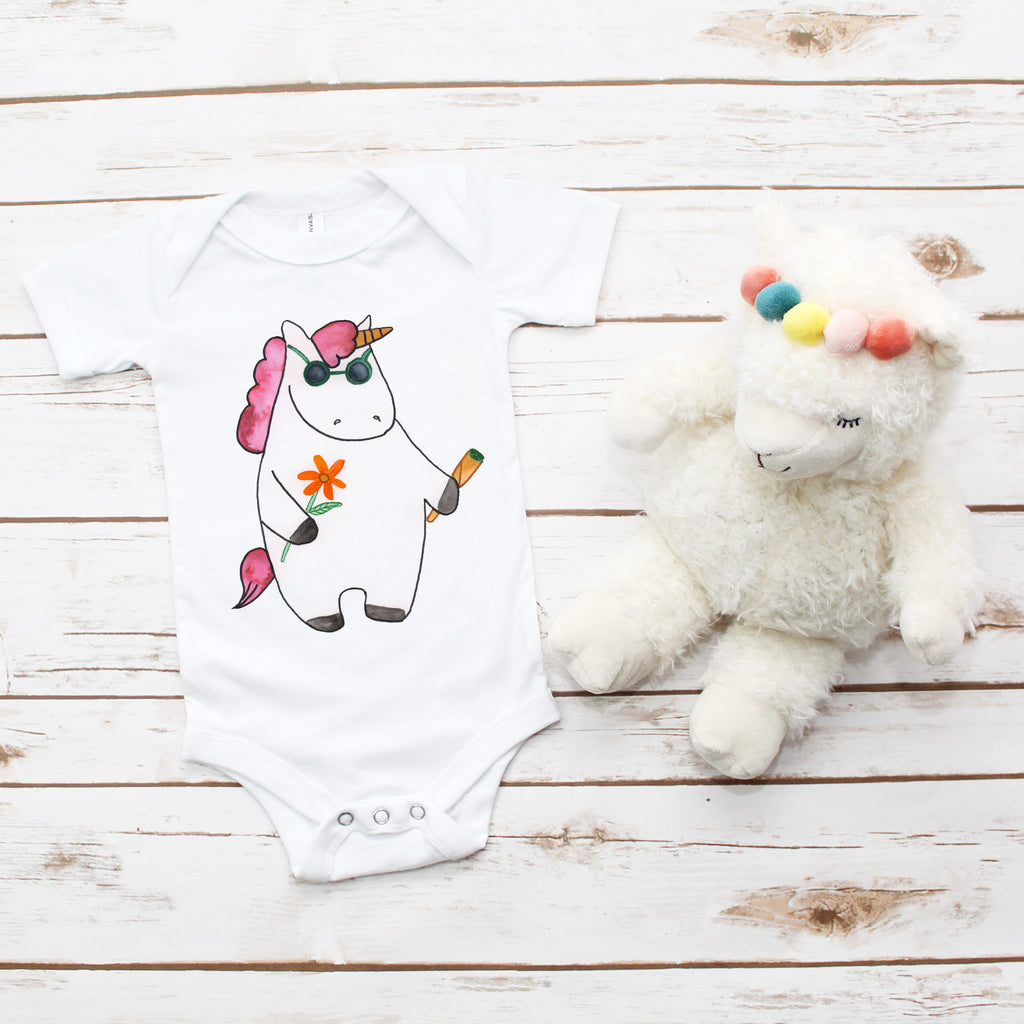 Organic Baby Body Einhorn Woodstock Babykleidung, Babystrampler, Strampler, Wickelbody, Baby Erstausstattung, Junge, Mädchen, Einhorn, Einhörner, Einhorn Deko, Pegasus, Unicorn, Kiffen, Joint, Zigarette, Alkohol, Party, Spaß. lustig, witzig, Woodstock