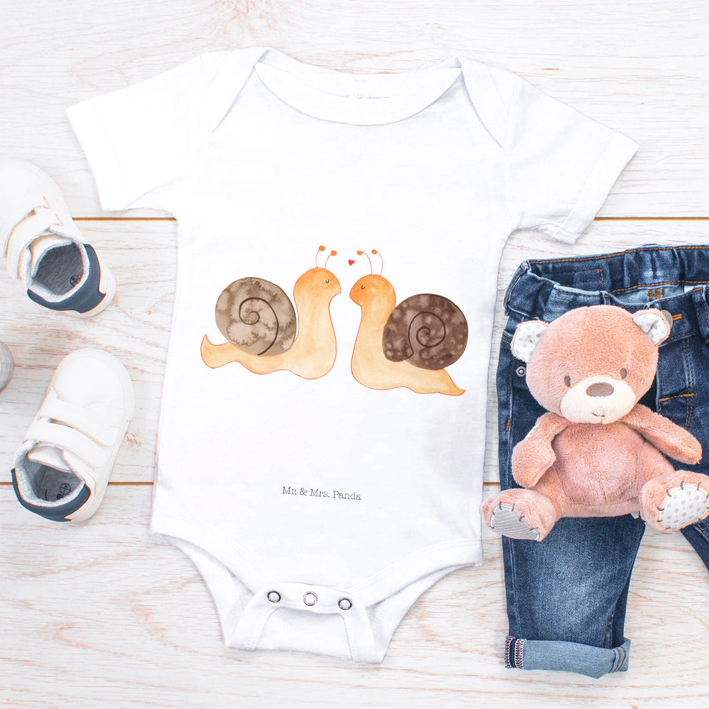 Organic Baby Body Schnecken Liebe Babykleidung, Babystrampler, Strampler, Wickelbody, Baby Erstausstattung, Junge, Mädchen, Liebe, Partner, Freund, Freundin, Ehemann, Ehefrau, Heiraten, Verlobung, Heiratsantrag, Liebesgeschenk, Jahrestag, Hocheitstag