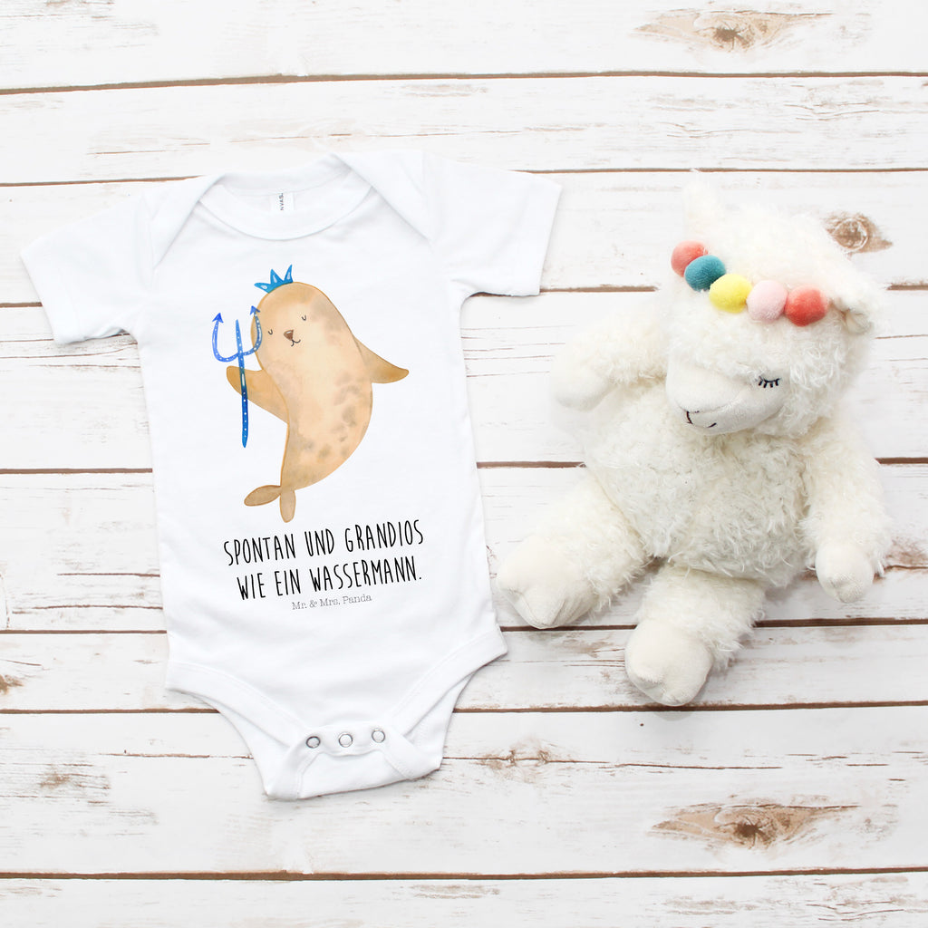 Organic Baby Body Sternzeichen Wassermann Babykleidung, Babystrampler, Strampler, Wickelbody, Baby Erstausstattung, Junge, Mädchen, Tierkreiszeichen, Sternzeichen, Horoskop, Astrologie, Aszendent, Meermann, Nix, Wassermann Geschenk, Wassermann Sternzeichen, Geschenk Januar, Geschenk Februar, Geburtstag Januar, Geburtstag Februar, Meer Geschenk