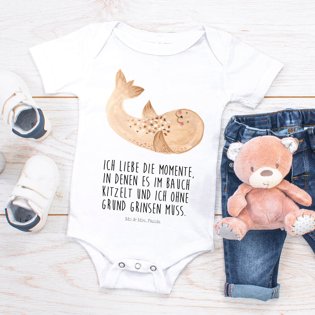 Organic Baby Body Robbe liegend Babykleidung, Babystrampler, Strampler, Wickelbody, Baby Erstausstattung, Junge, Mädchen, Tiermotive, Gute Laune, lustige Sprüche, Tiere, Robbe, Robben, Seehund, Strand, Meerestier, Ostsee, Nordsee, Lachen, Freude