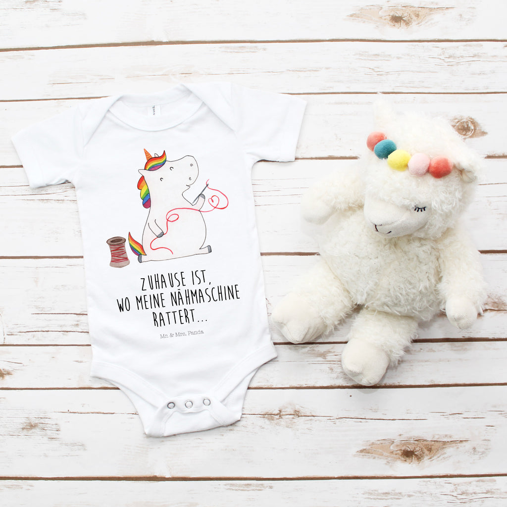 Organic Baby Body Einhorn Näherin Babykleidung, Babystrampler, Strampler, Wickelbody, Baby Erstausstattung, Junge, Mädchen, Einhorn, Einhörner, Einhorn Deko, Pegasus, Unicorn, Näherin, nähen, Freundin, Häkeln, Stricken, basteln, Nähzimmer