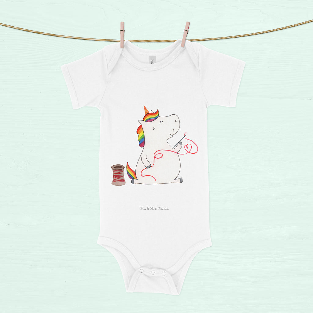 Organic Baby Body Einhorn Näherin Babykleidung, Babystrampler, Strampler, Wickelbody, Baby Erstausstattung, Junge, Mädchen, Einhorn, Einhörner, Einhorn Deko, Pegasus, Unicorn, Näherin, nähen, Freundin, Häkeln, Stricken, basteln, Nähzimmer
