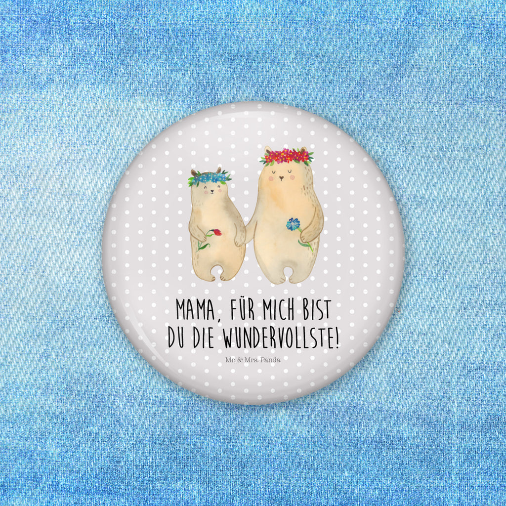 50mm Button Bären mit Blumenkranz 50mm Button, Button, Pin, Anstecknadel, Familie, Vatertag, Muttertag, Bruder, Schwester, Mama, Papa, Oma, Opa, Bär, Bären, Mutter, Mutti, Mami, Lieblingsmensch, Lieblingsmama, beste Mutter, weltbeste Mama, Geschenk Mama. Muttertag, Tochter, Kind, Kinder, Töchter, Family, Vorbild