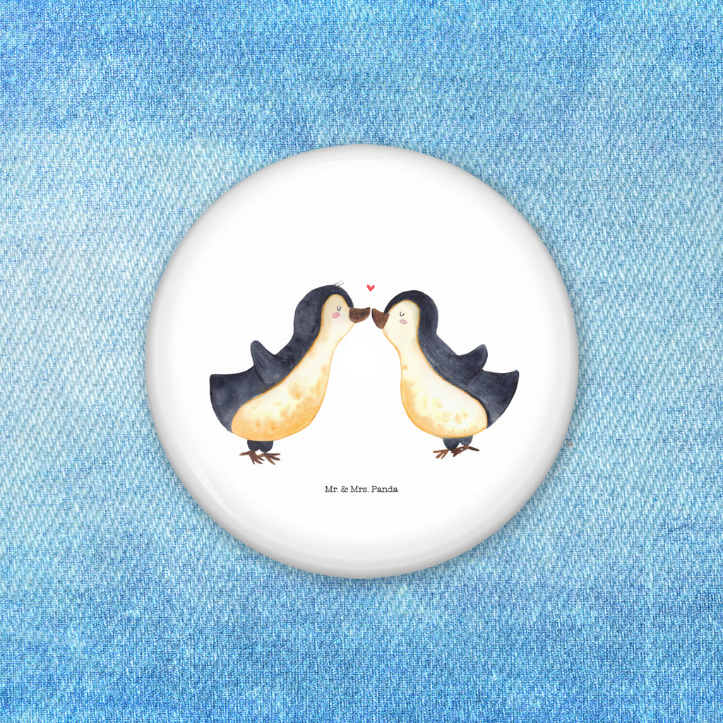 50mm Button Pinguin Liebe 50mm Button, Button, Pin, Anstecknadel, Liebe, Partner, Freund, Freundin, Ehemann, Ehefrau, Heiraten, Verlobung, Heiratsantrag, Liebesgeschenk, Jahrestag, Hocheitstag, Pinguin, Pinguine, Pinguin Paar, Pinguinpaar, Pinguin Liebe, Paar, Pärchen. Liebespaar, Liebesbeweis, Liebesspruch, Hochzeitstag, Geschenk Freund, Geschenk Freundin, Verlobte, Verlobter, Love, Geschenk Hochzeitstag, Geschenkidee, Hochzeit, Gastgeschenk