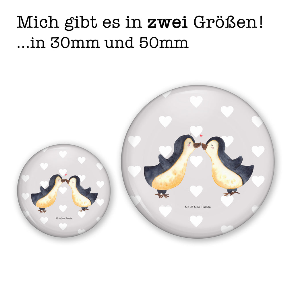 50mm Button Pinguin Liebe 50mm Button, Button, Pin, Anstecknadel, Liebe, Partner, Freund, Freundin, Ehemann, Ehefrau, Heiraten, Verlobung, Heiratsantrag, Liebesgeschenk, Jahrestag, Hocheitstag, Pinguin, Pinguine, Pinguin Paar, Pinguinpaar, Pinguin Liebe, Paar, Pärchen. Liebespaar, Liebesbeweis, Liebesspruch, Hochzeitstag, Geschenk Freund, Geschenk Freundin, Verlobte, Verlobter, Love, Geschenk Hochzeitstag, Geschenkidee, Hochzeit, Gastgeschenk