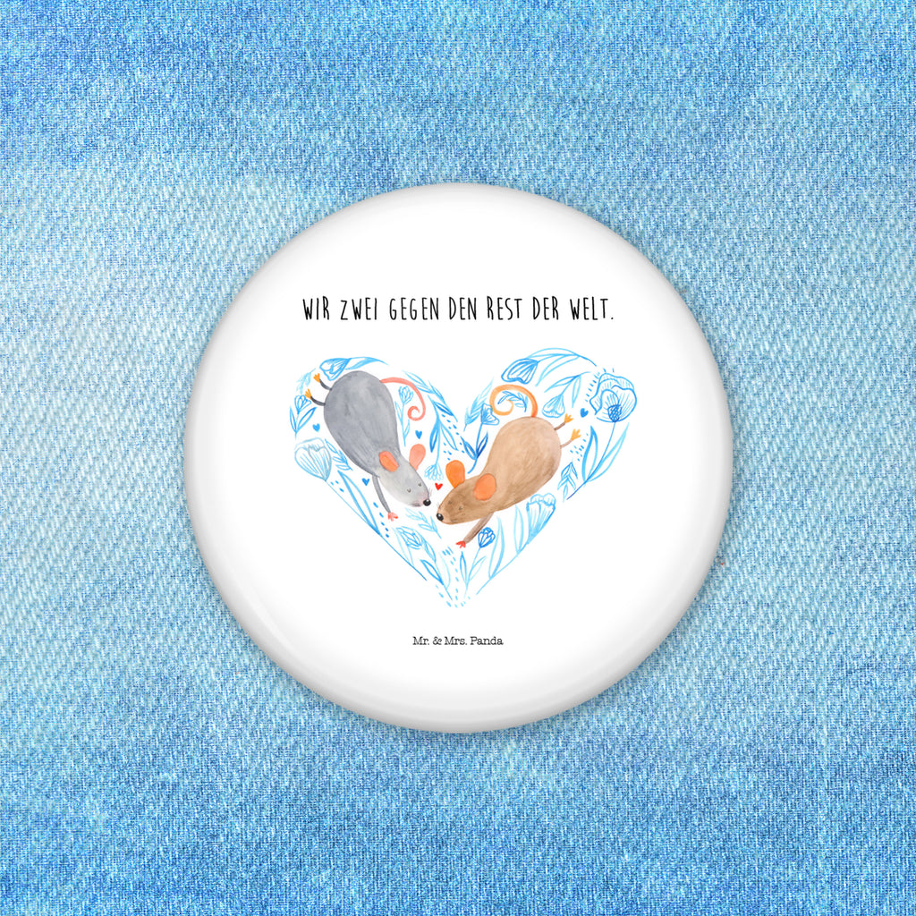 50mm Button Mäuse Herz 50mm Button, Button, Pin, Anstecknadel, Liebe, Partner, Freund, Freundin, Ehemann, Ehefrau, Heiraten, Verlobung, Heiratsantrag, Liebesgeschenk, Jahrestag, Hocheitstag, Maus, Mäuse, Liebesbotschaft, Liebesbeweis, Hochzeit, Lieblingsmensch, Gemeinsamkeit, Love, Geschenk für zwei