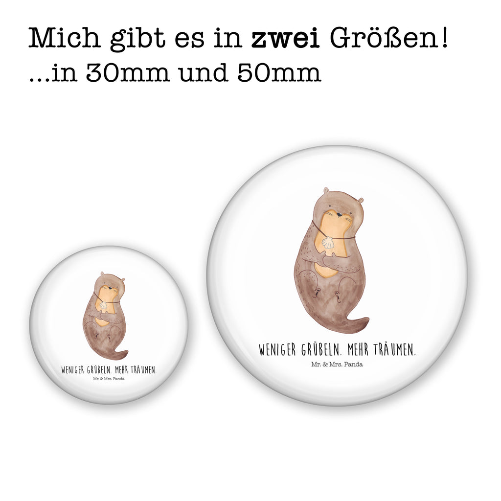 50mm Button Otter mit Muschelmedaillon 50mm Button, Button, Pin, Anstecknadel, Otter, Fischotter, Seeotter, Otterliebe, grübeln, träumen, Motivation, Tagträumen, Büro