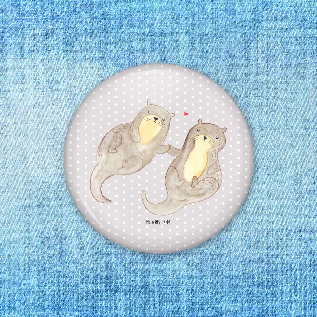 50mm Button Otter händchenhaltend 50mm Button, Button, Pin, Anstecknadel, Otter, Fischotter, Seeotter, Otter Seeotter See Otter