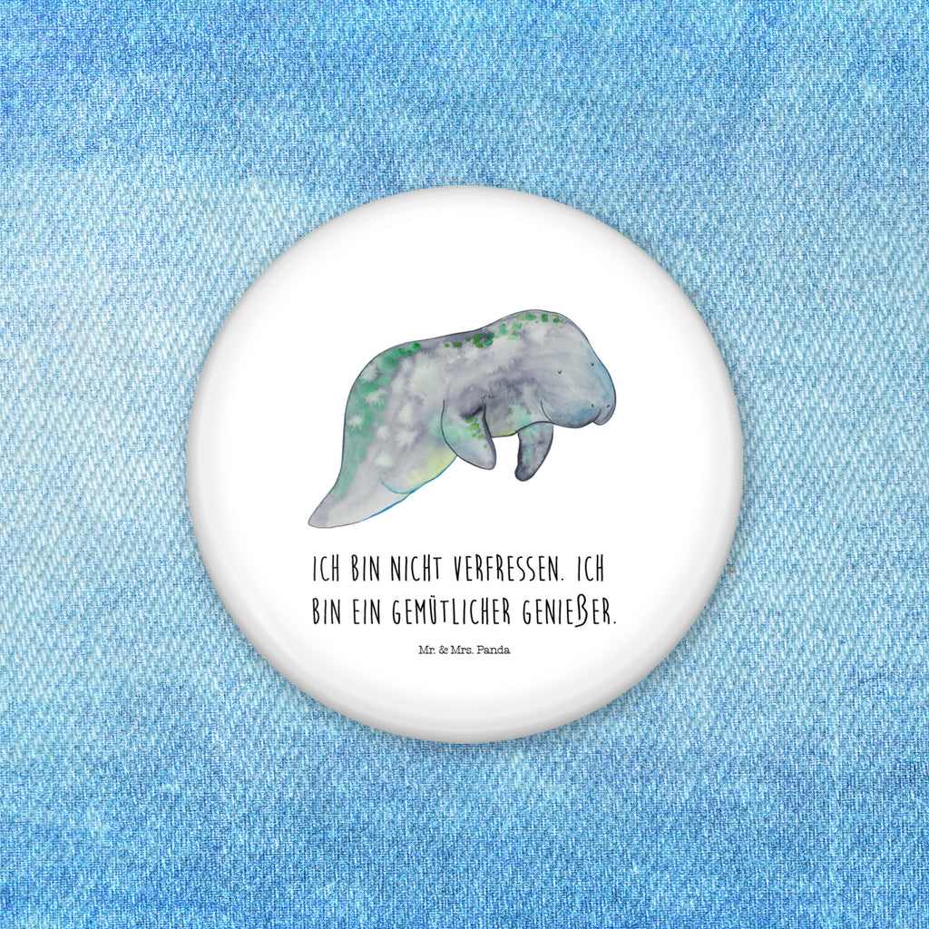 50mm Button Seekuh chillt 50mm Button, Button, Pin, Anstecknadel, Meerestiere, Meer, Urlaub, Seekuh, Seekühe, Diät, Abnehmen, Zucker, Diätwahn, Essen, Süßigkeiten