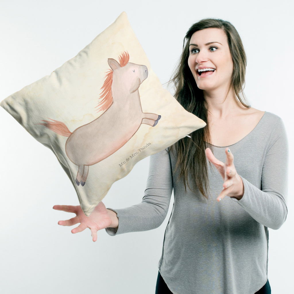 40x40 Kissen Pferd springt Kissenhülle, Kopfkissen, Sofakissen, Dekokissen, Motivkissen, Bauernhof, Hoftiere, Landwirt, Landwirtin, Pferd, Pony, Pferde, Stall, Pferdestall, ausreiten, reiten, Pferdebesitzer